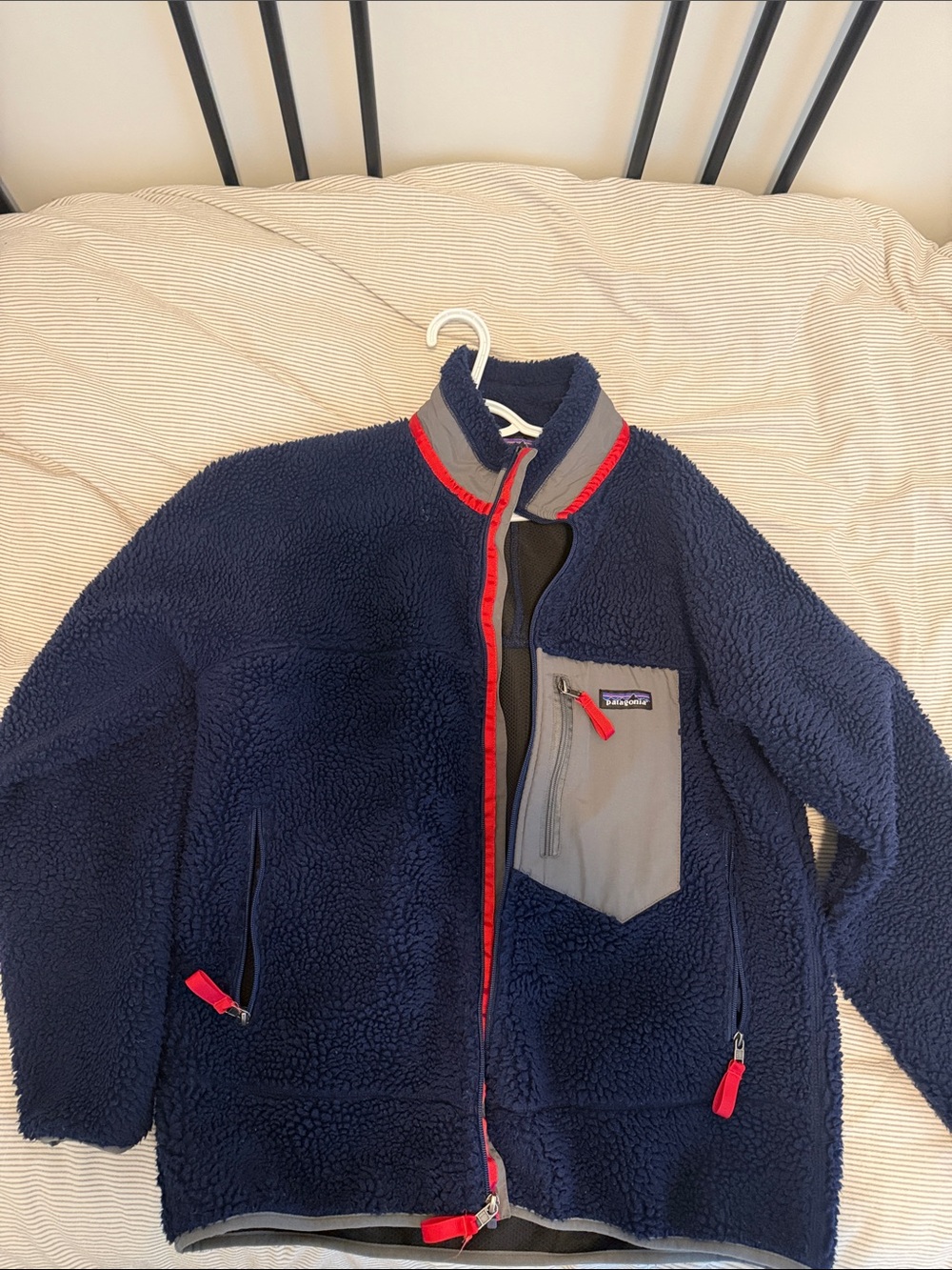Men’s Patagonia Navy Fleece Jacket